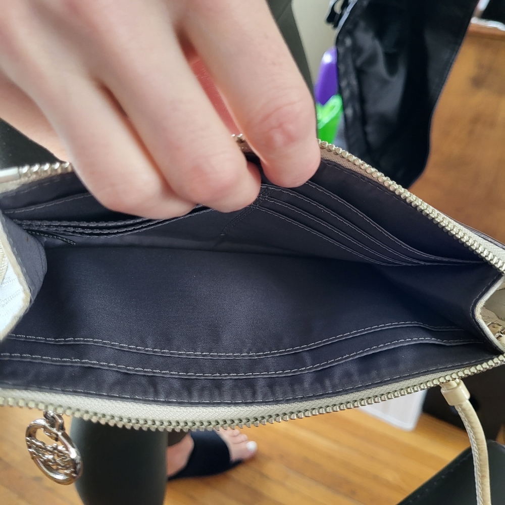 Wallet - Picture 3 of 3